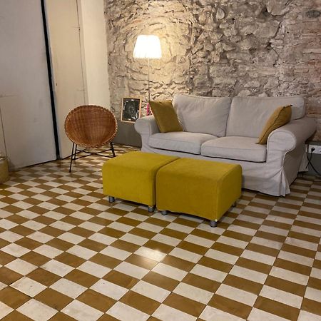 Pricosa Apart For Cyclists & Travellers Girona Bagian luar foto